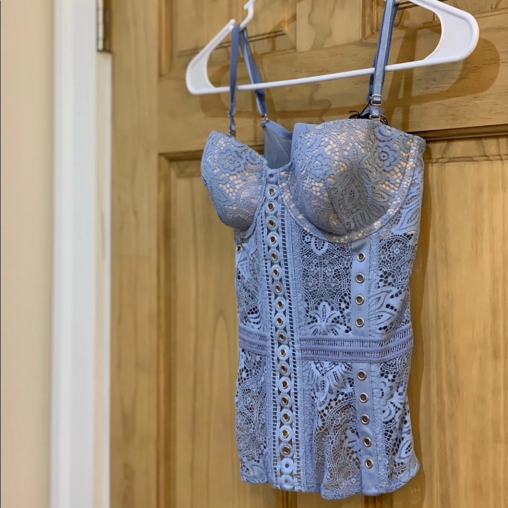 Victoria secret lingerie size small 34B